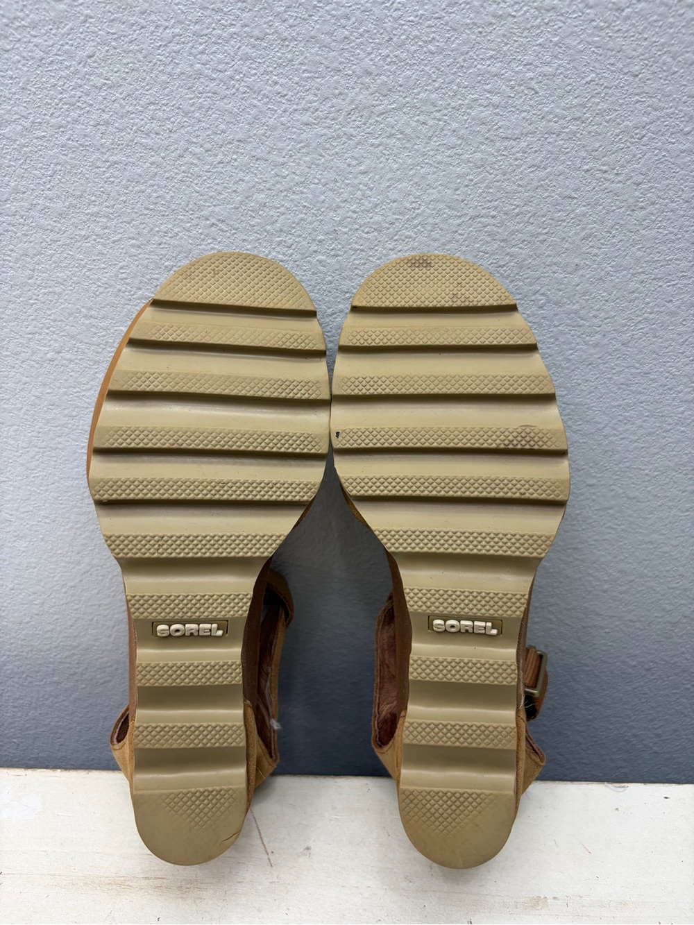 Sorel Brown Leather Joanie ll Ankle Strap Wedge Sandals Size 10 - Picture 7 of 8